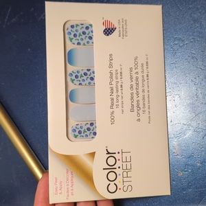 Colorstreet Berry Sweet